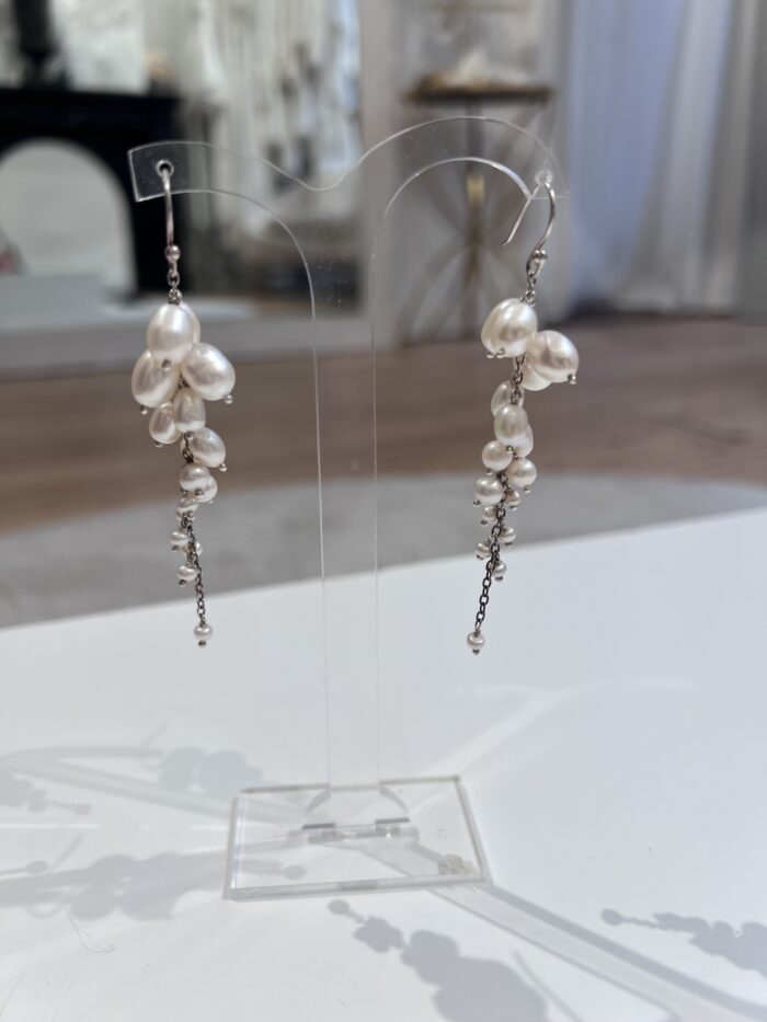 Boucles d’oreilles Grappes de Perles et Argent