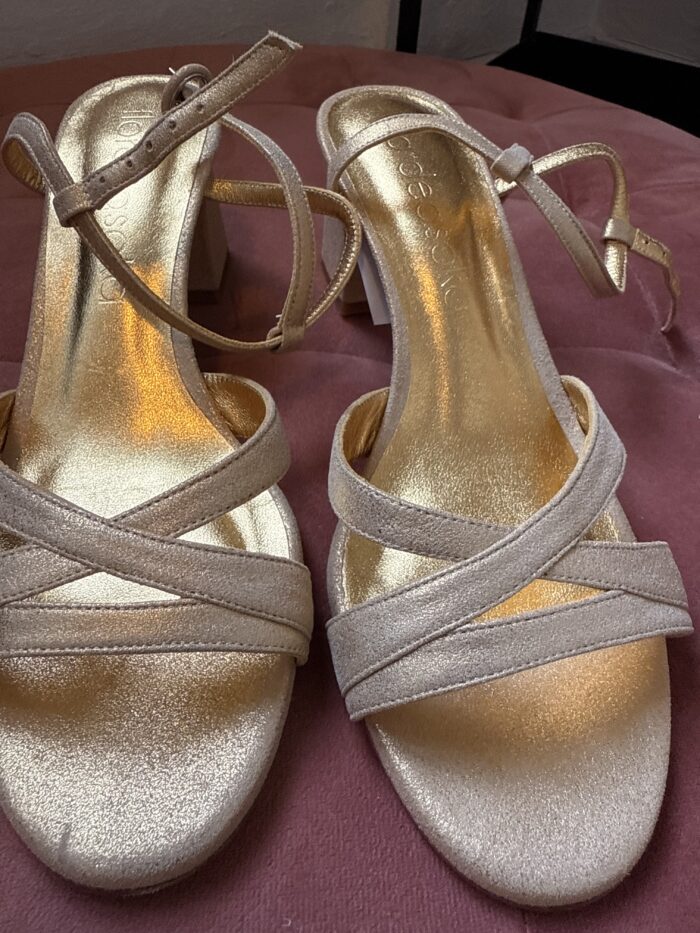 Flordeasoka COSIMA Oro  Taille 40